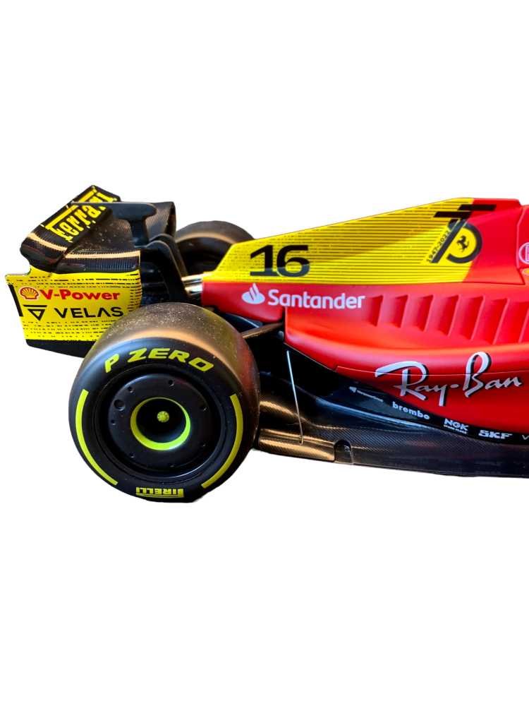 EXCLUSIVE Bburago Formula 1 (F1) Ferrari F1-75 Italian GP Charles Leclerc 2023