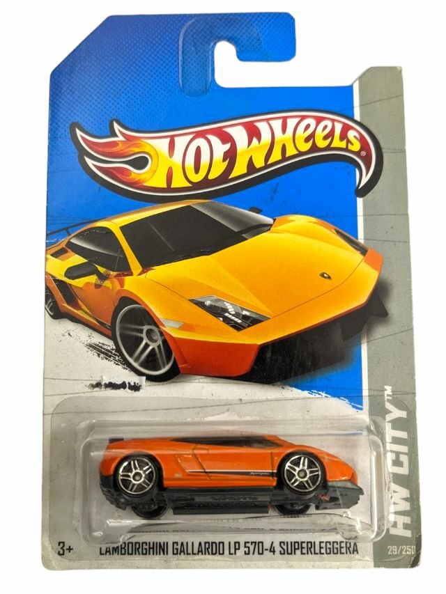 Hotwheels Lamborghini Gallardo lp 570-4 Superleggera Imported Mainline Card 1:64 Scale
