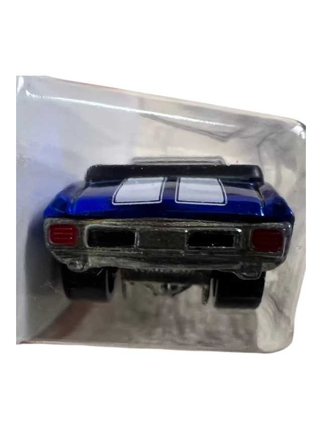 Exclusive Hotwheels Classic 1970 Chevelle convertible