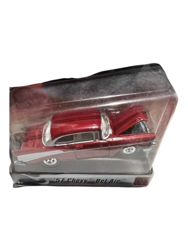 Exclusive Hotwheels Ultra Hots '57 Chevy bel air