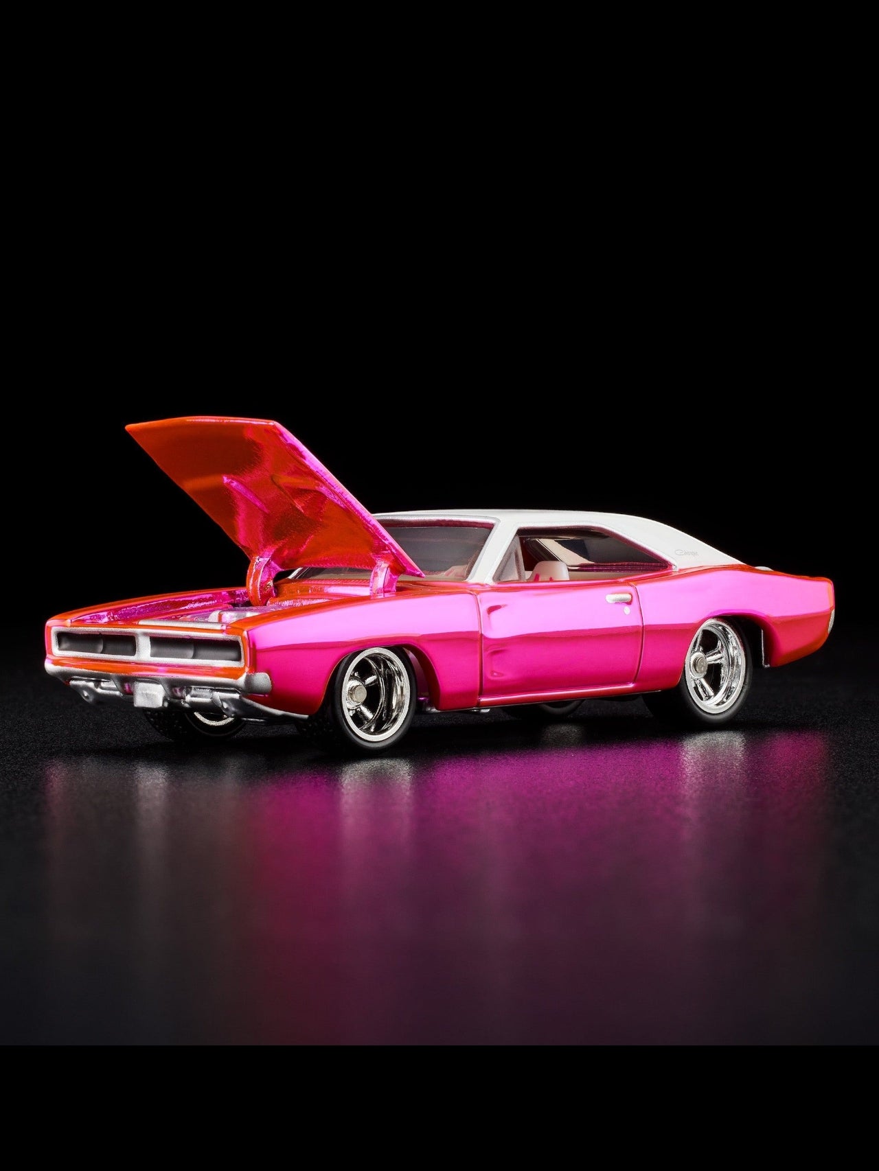 HotWheels Club Exclusive 1969 Dodge Charger R/T RLC 1:64 Scale (With Protector)