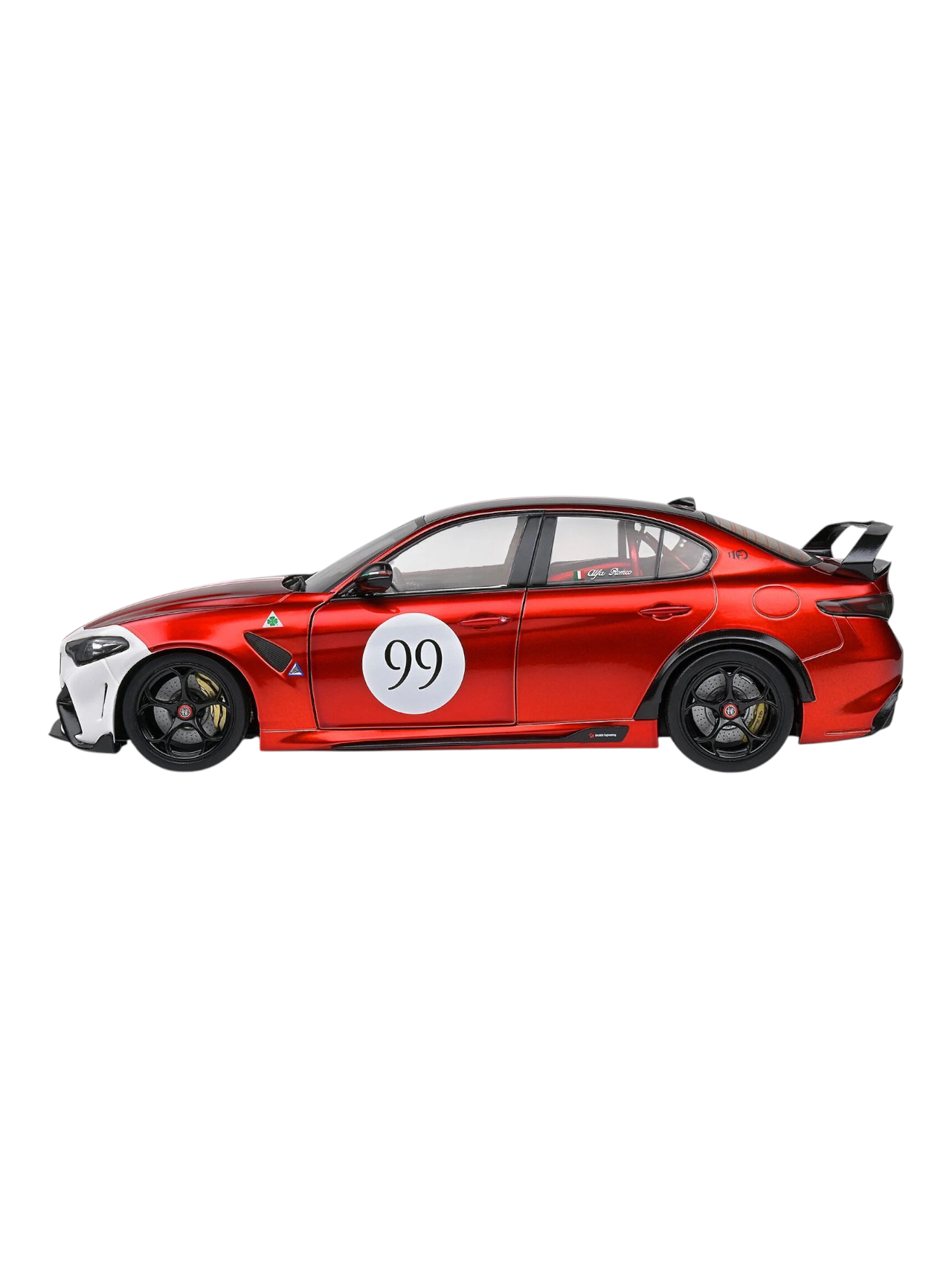Solido Alfa Romeo Giulia GTA M Diecast 1:18 Scale