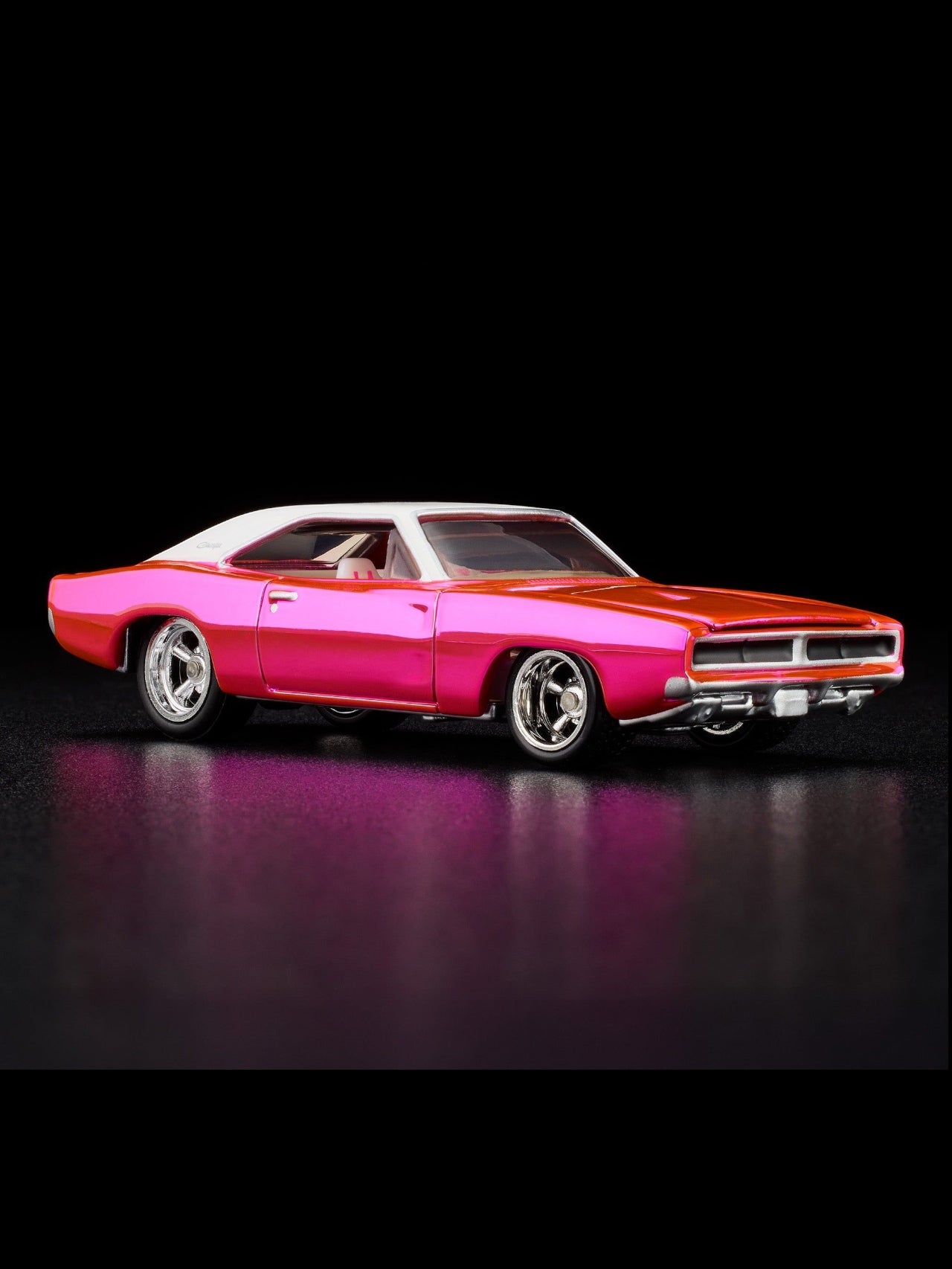 HotWheels Club Exclusive 1969 Dodge Charger R/T RLC 1:64 Scale (With Protector)