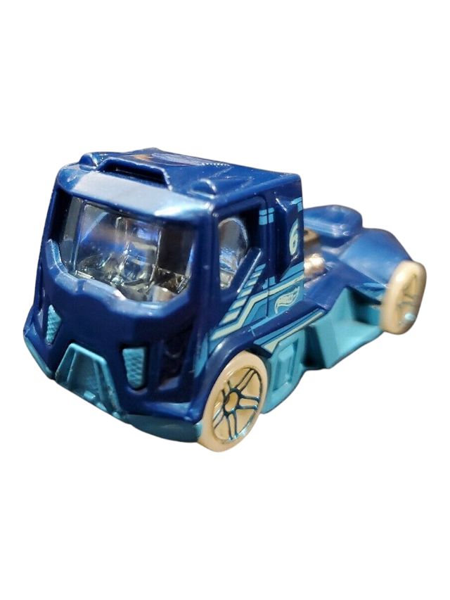 HOTWHEELS 'Rennen Rig' HW RACE 182/250. 1:64 Scale