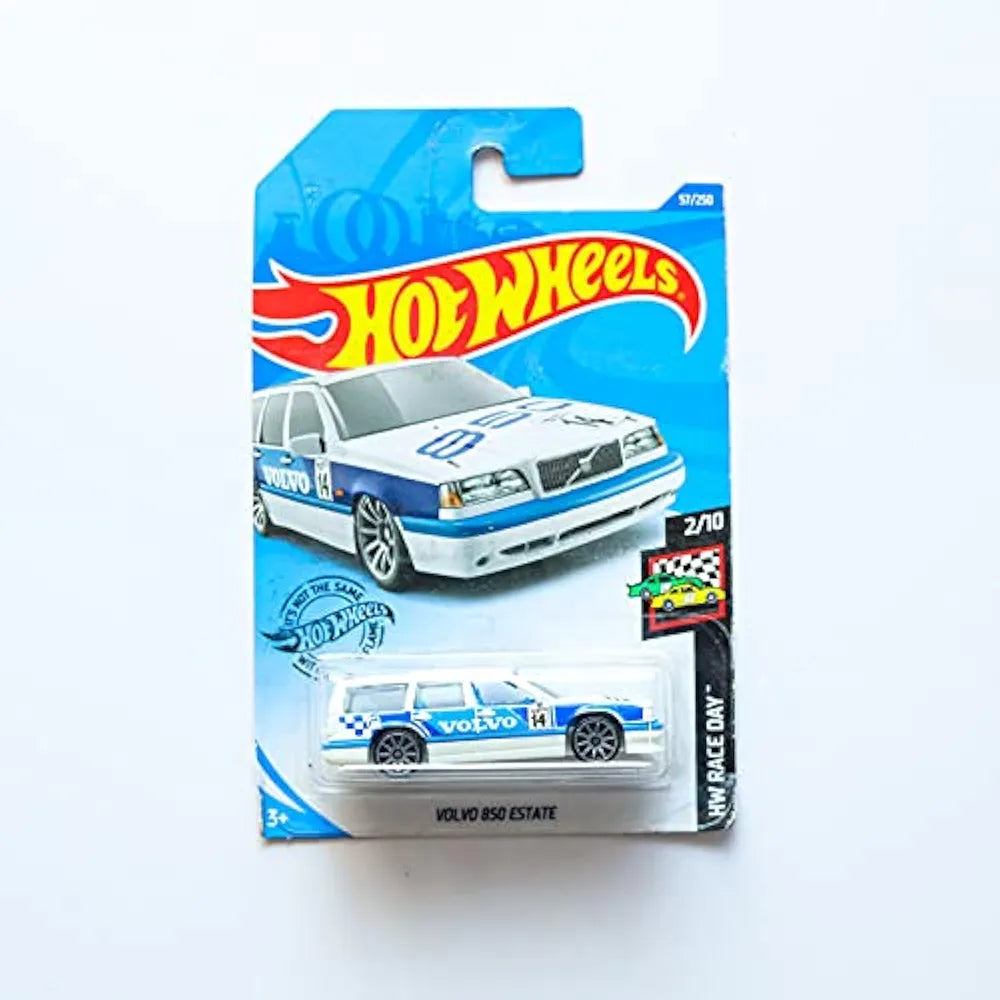 Hot wheels volvo 850 estate imported mainline 1/64 Scale.