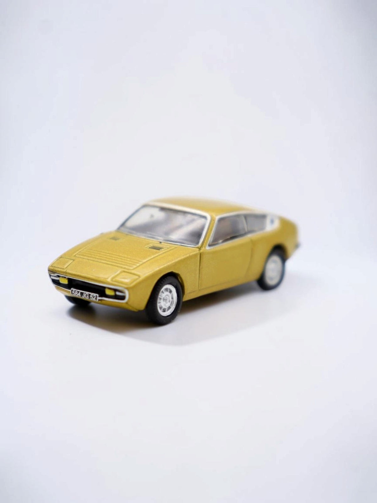NOREV "Matra Simca Bagheera 1975 Gold Metallic Diecast Model Car 1:87 Scale