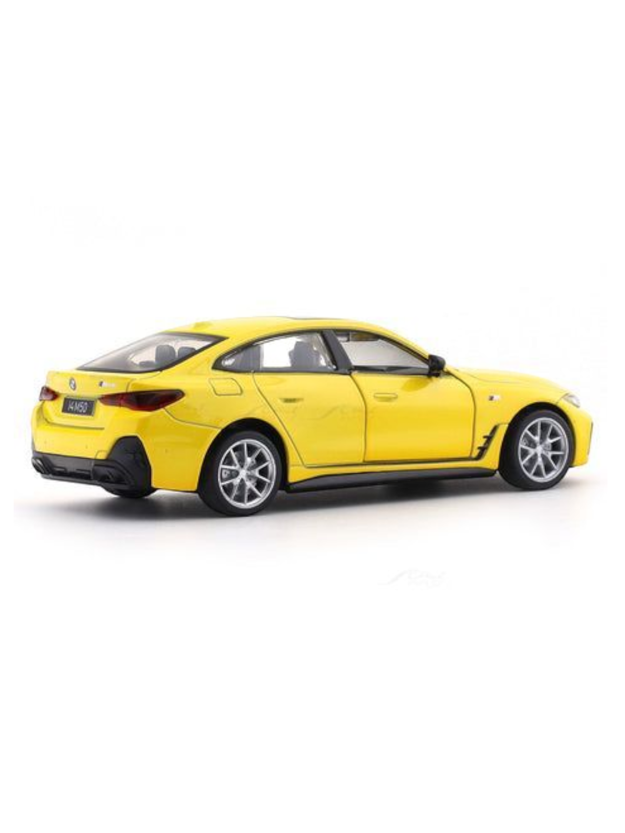 BMW i4 M50 Yellow 1:34 MSZ licensed pullback diecast Scale Model car