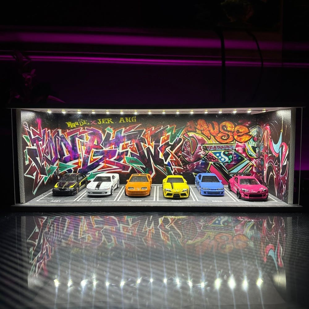 Diorama Case for Storage With LED Lights for 1:64 scale
