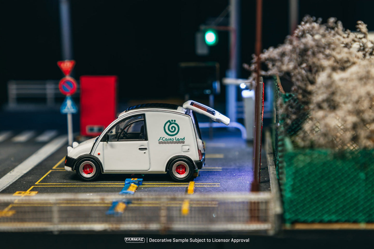 Tarmac Works Nissan S-Cargo 1:64 Scale