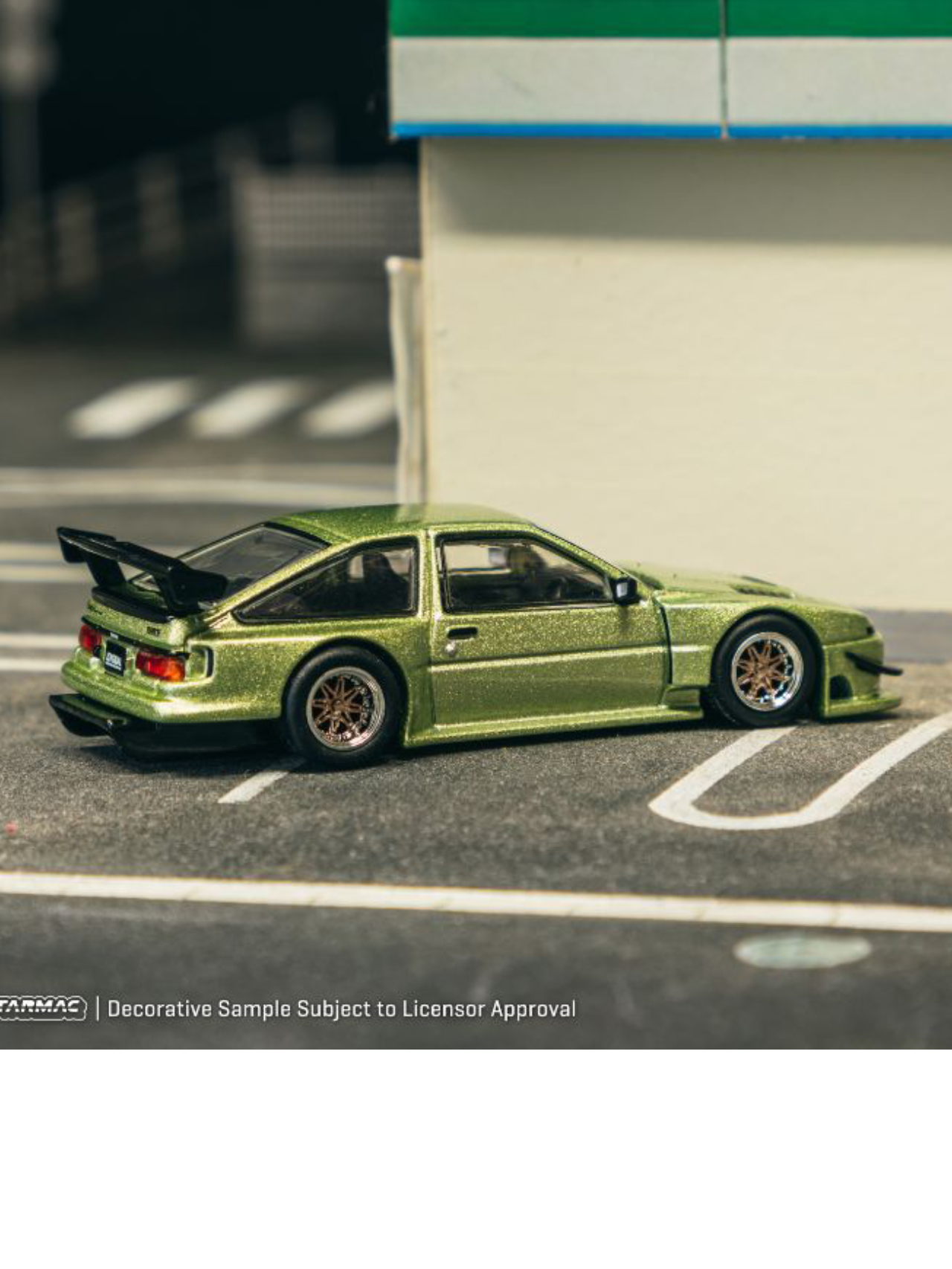 Tarmac Works Jonsibal Design Works Toyota Sprinter Trueno AE86 Widebody 1:64 Scale