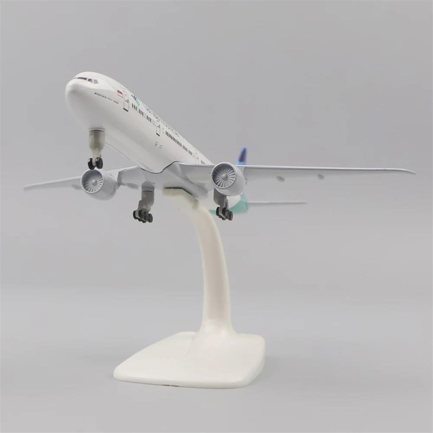 Aircraft 'Garuda Indonesia Boeing 777-300ER Airplane Diecast Metal With Display Stand And Landing Wheels 20cm Scale (No.323)