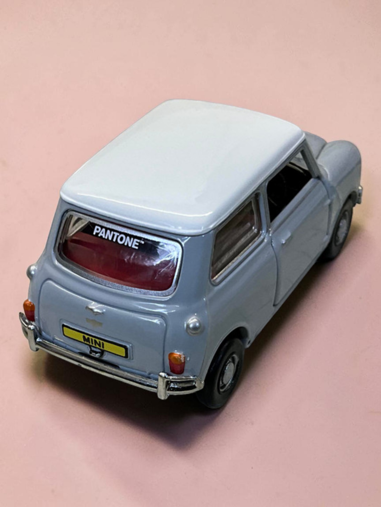 TINY PANTONE Mini Cooper Diecast Model Car – Classic Vintage Collectible Toy with Display Box 1:50 Scale