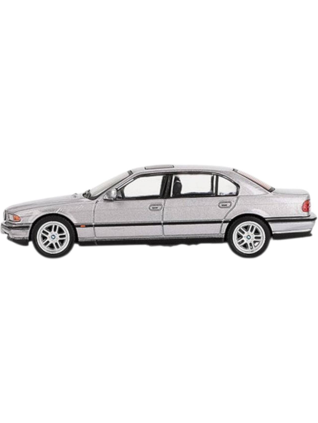Mini GT #792: BMW 750IL Aspen Silver Metallic 1:64 Scale