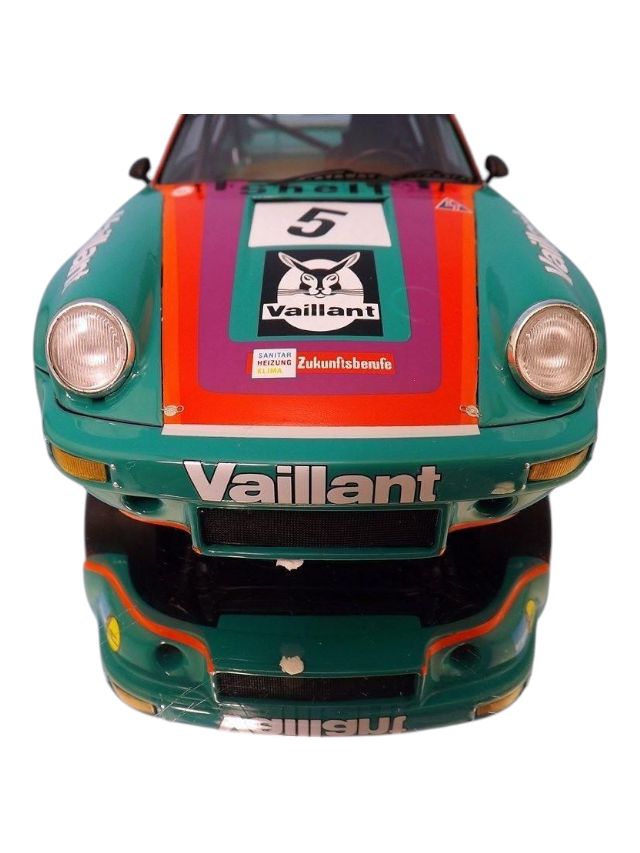 Para64 Porsche 911 Carrera RSR 3.0 Vaillant Livery 1:64 Scale Diecast