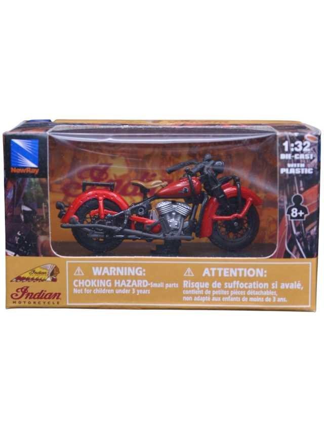 Indian Motorcycle Indian Chief (1945) 1:32 Scale (Blister Damaged)