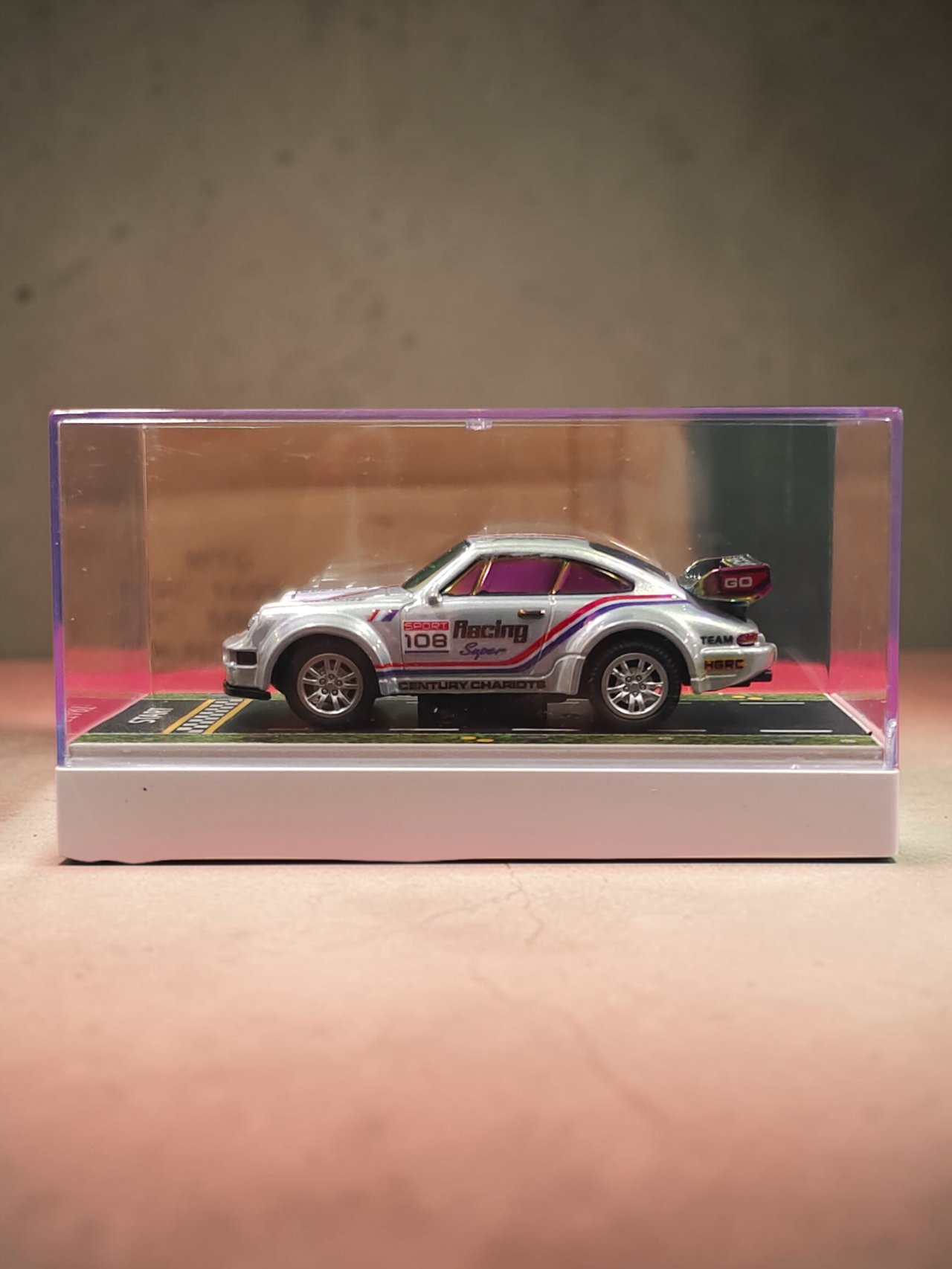 Mini RC Car Remote Control Trasped Speed Regulating Alloy Model Car 2.4 GHZ Control System 1:64 Scale