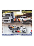 HotWheels Toyota off-road truck (card damaged car mint condition) imported team transport 1:64 Scale