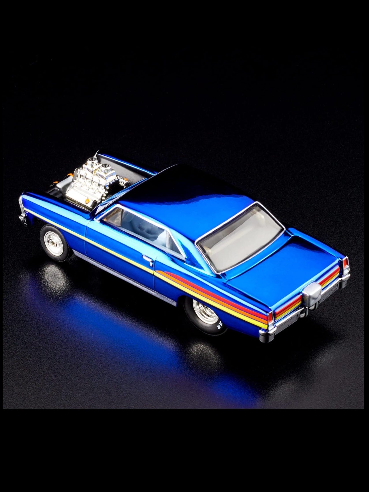 HotWheels 66 Super Nova RLC 1:64 Scale (With Protector)