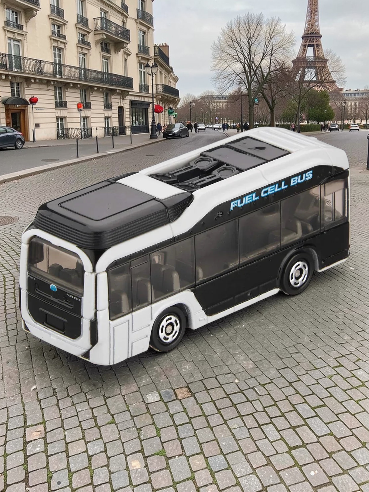 Takara Tomy TOMICA TOYOTA SORA BUS No.82 imported mainline 1:64 Scale