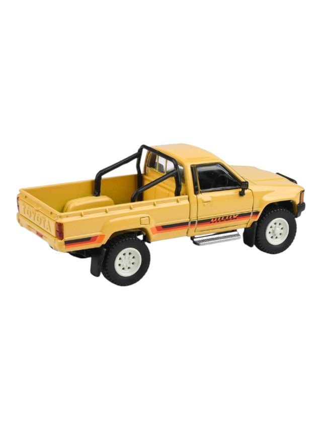 Para64 1984 Toyota Hilux Single Cab Yellow 1:64 Scale Diecast
