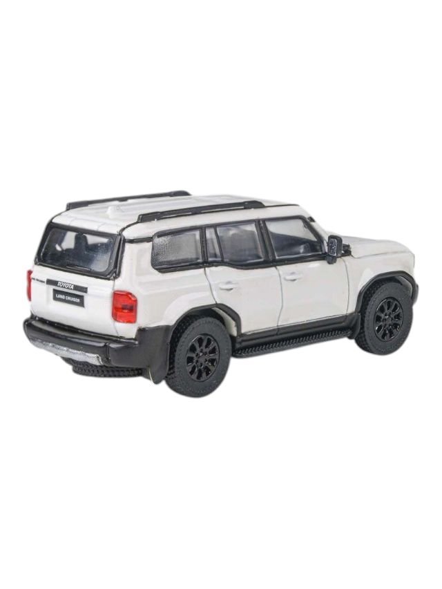 Para64 2024 Land Cruiser 250 Prado White Ice Cap 1:64 Scale Diecast