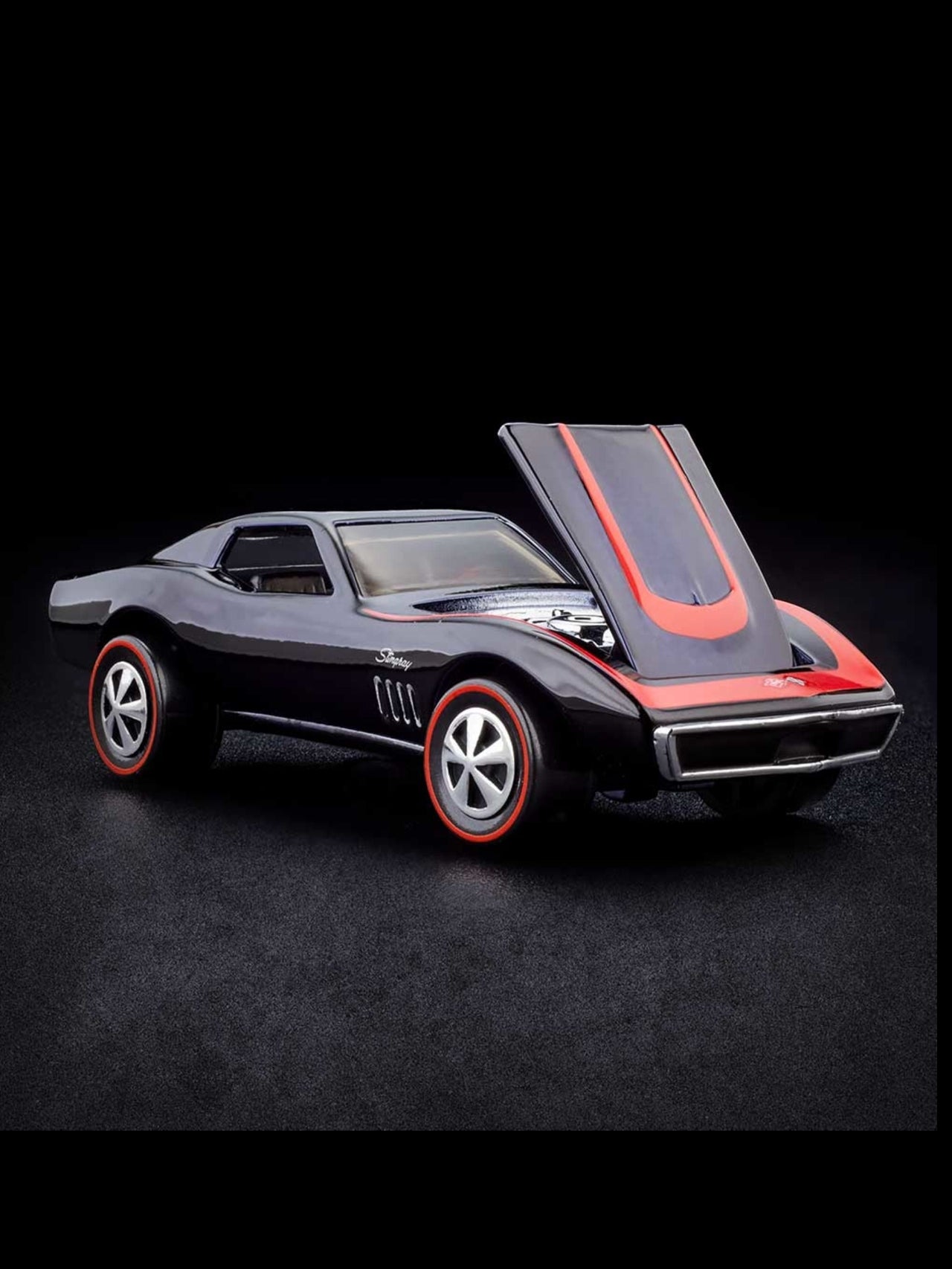 HotWheels Custom Corvette RLC 1:64 Scale (With Protector)