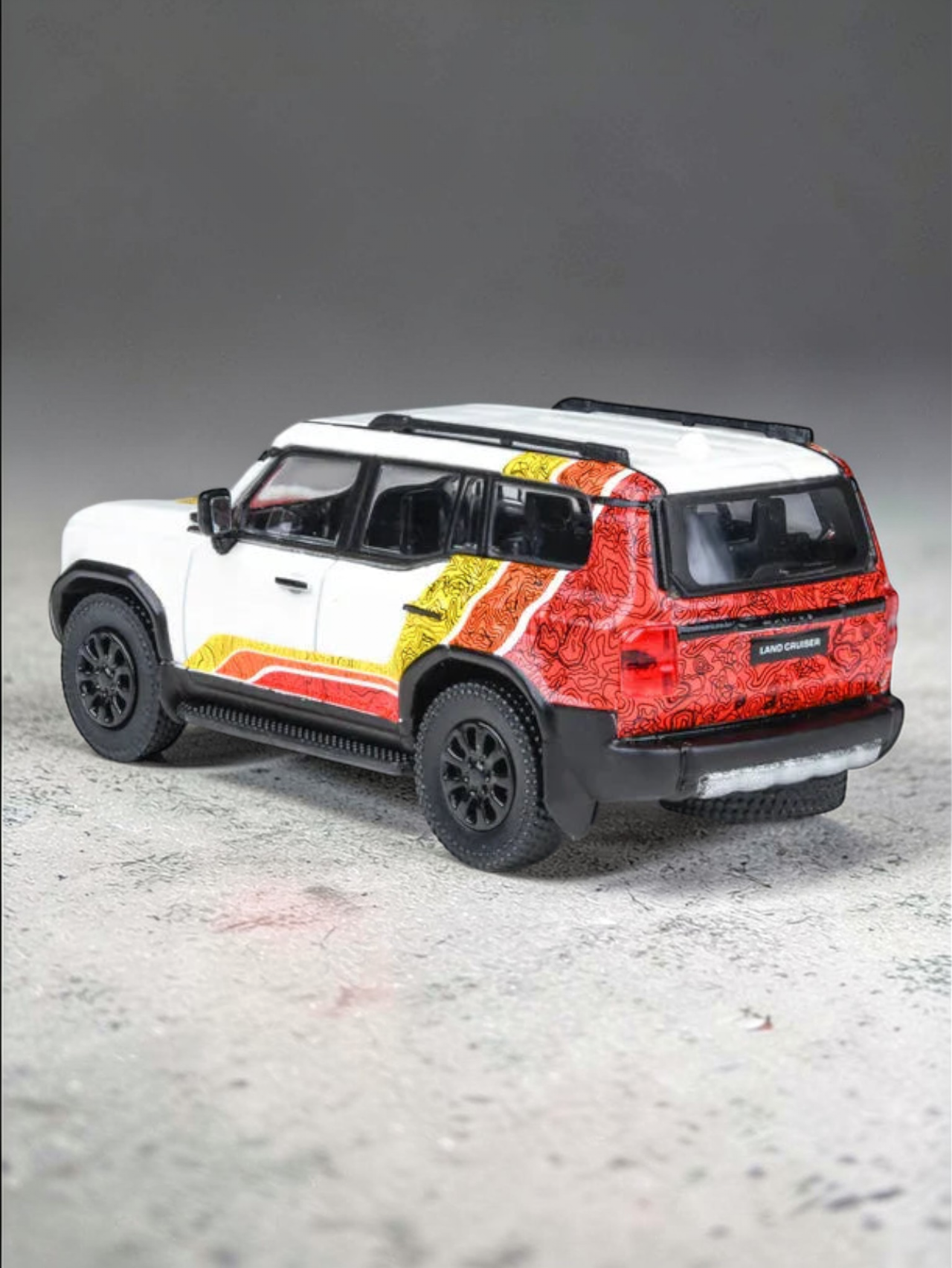 PARA64 Toyota Land Cruiser 250 Series 1:64 Scale-Premium Diecast Collector Model