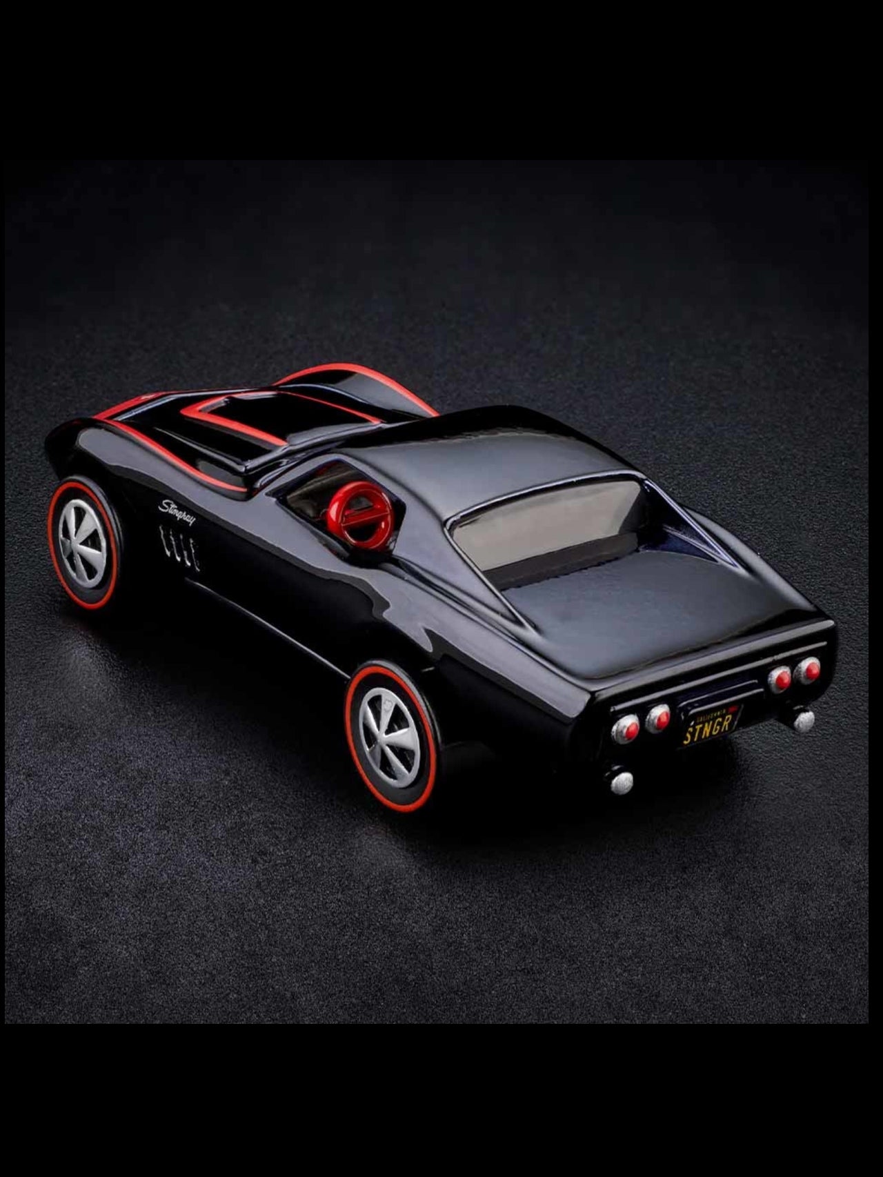 HotWheels Custom Corvette RLC 1:64 Scale (With Protector)