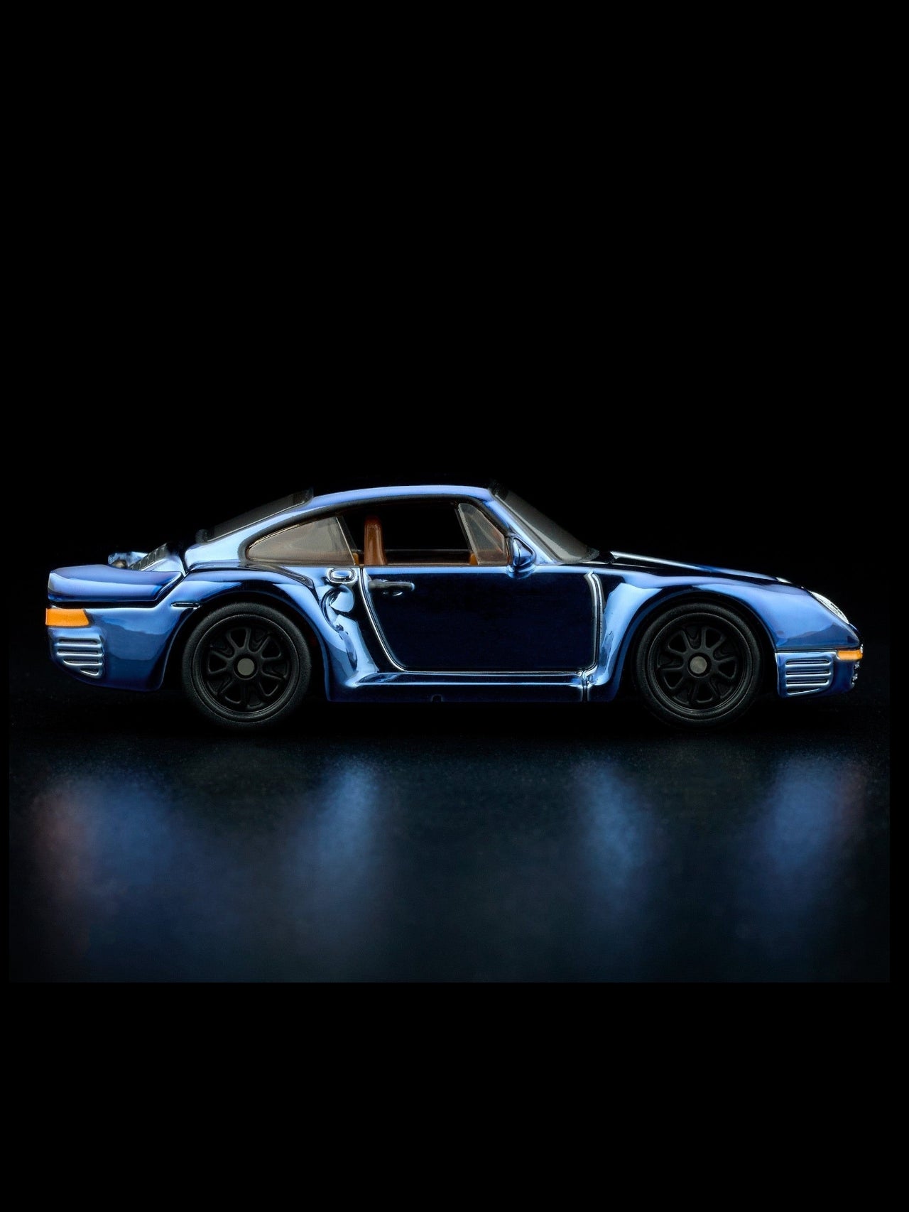 HotWheels Porsche 959 RLC 1:64 Scale (With Protector)