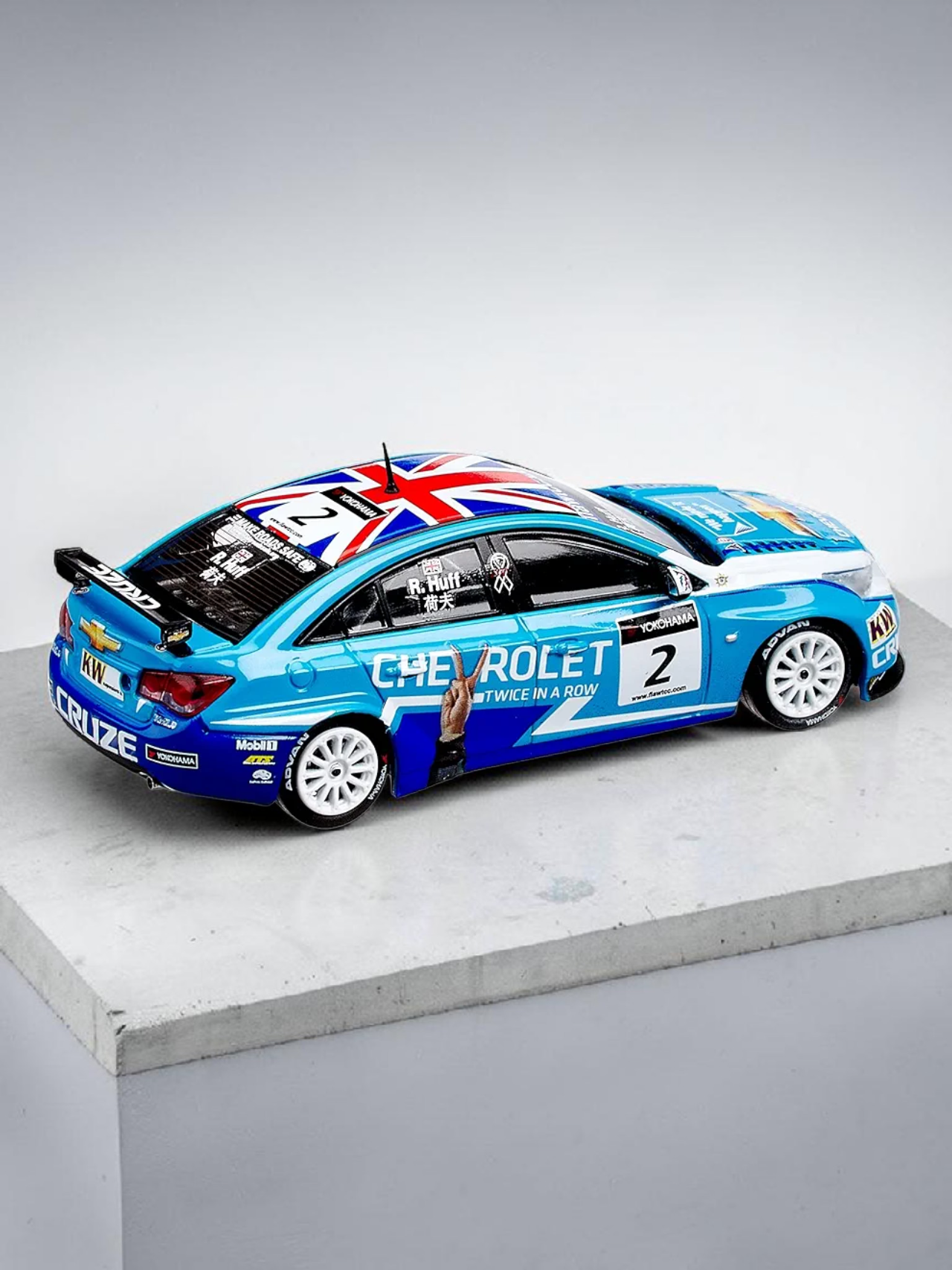 Pop Race Chevrolet Cruze WTCC 1:64 Scale