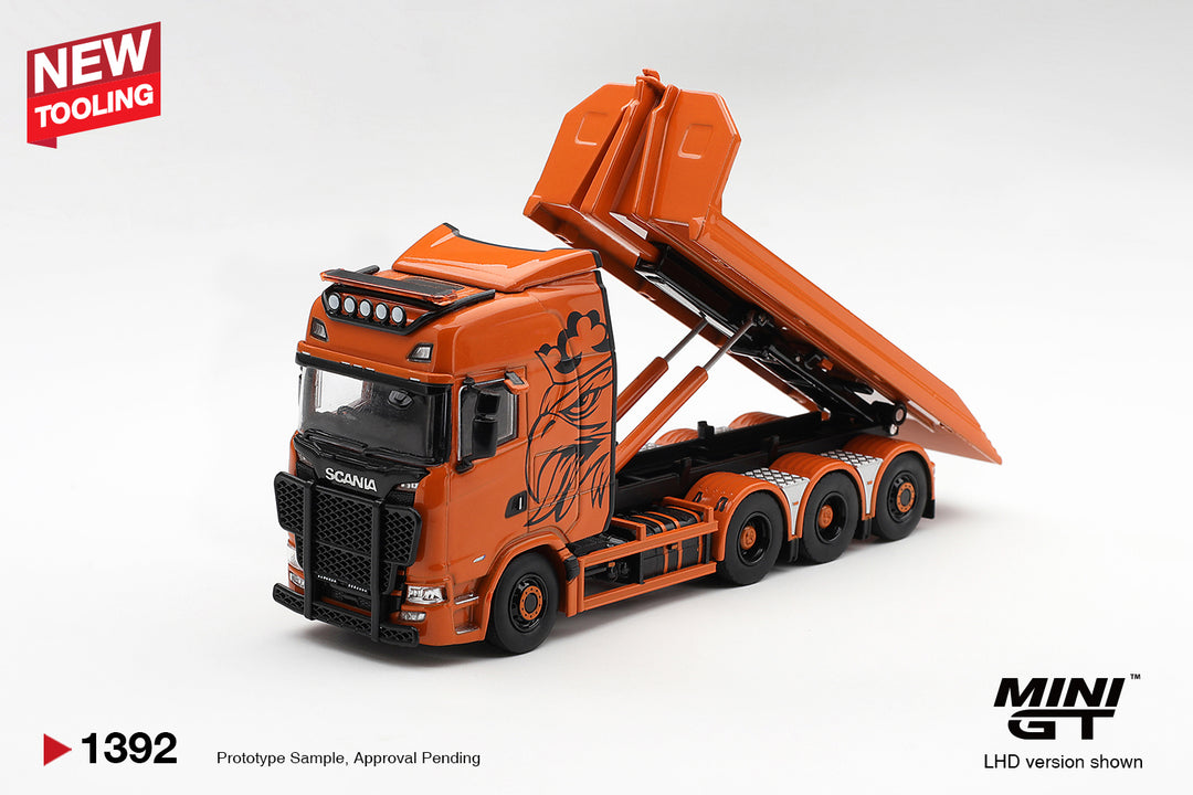 Mini GT No.1392 Scania 770S B8×4NA Hooklift Flatbed Orange 1:64 Scale Diecast Model