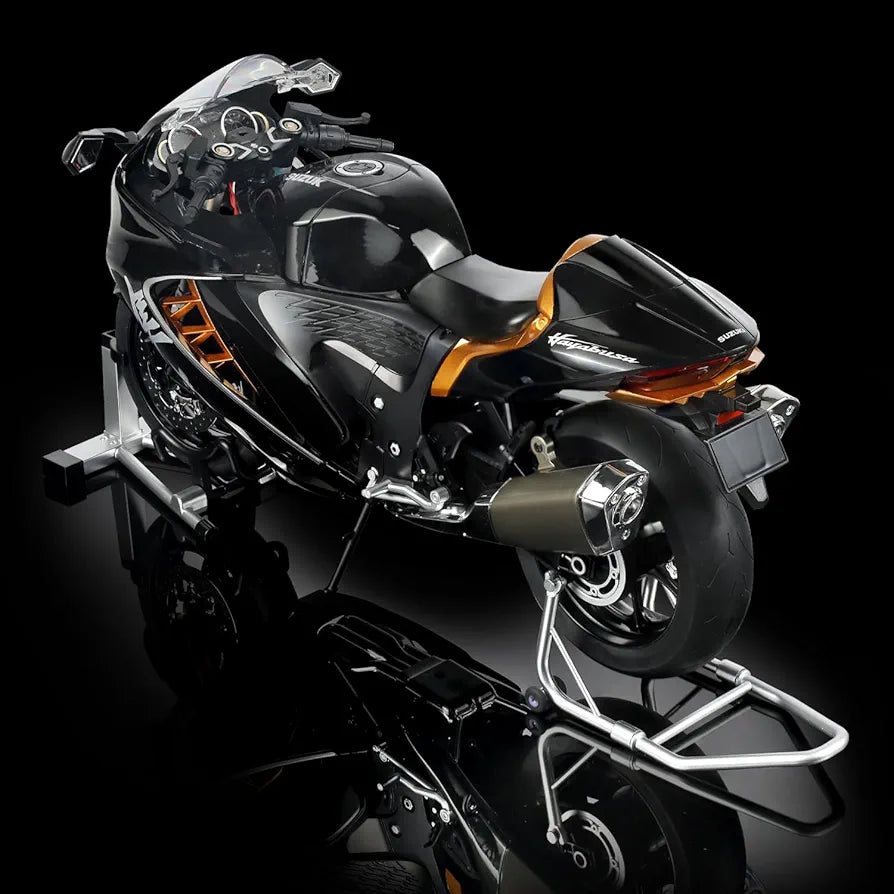 Suzuki Hayabusa Superbike Collectible Model – Black & Gold edition 1:6 scale