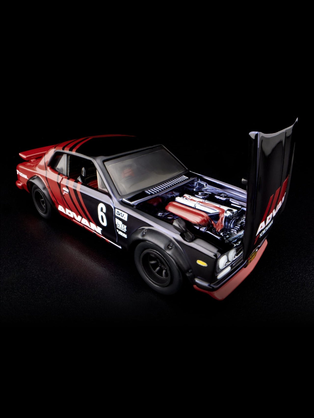 HotWheels 1972 Skyline H/T 2000GT-R RLC 1:64 Scale (With Protector)