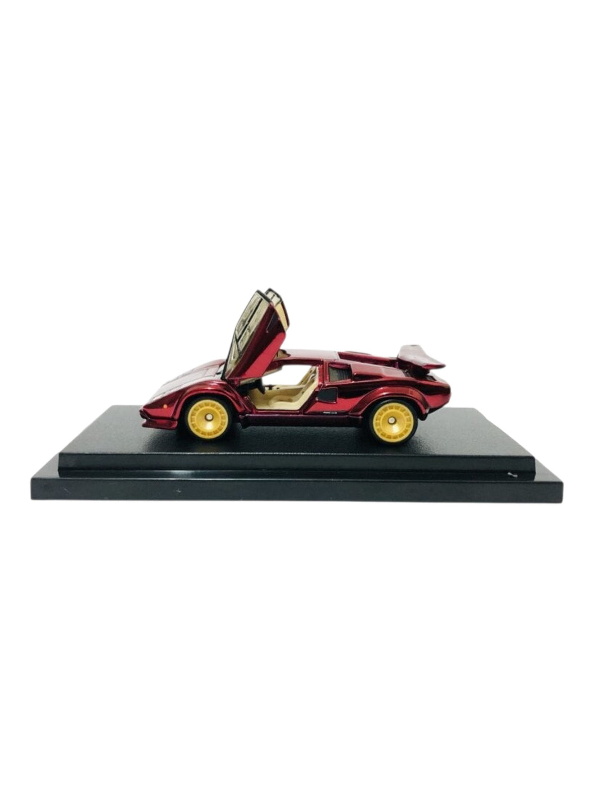 HotWheels "82 Lamborghini Countach LP500 S" Imported RLC 1:64 Scale Collectors Special Edition 03386/12500