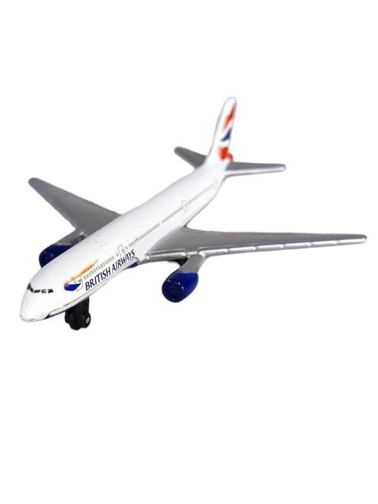 Matchbox Boeing 777 ( Colour fade)