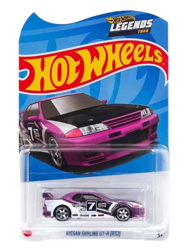 Exclusive Hotwheels Nissan Skyline Gt-R (R32) with protector
