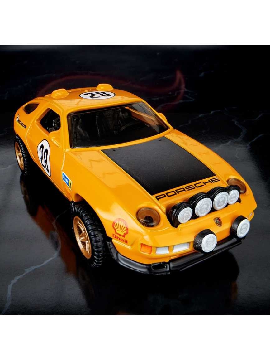 HotWheels Elite 64 Porsche 928 Safari imported rlc 1:64 Scale (With Protector)