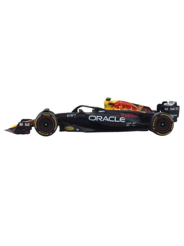 Bburago formula 1 (f1) 2022 rb18 max verstappen (With acrylic case) 1:24 Scale