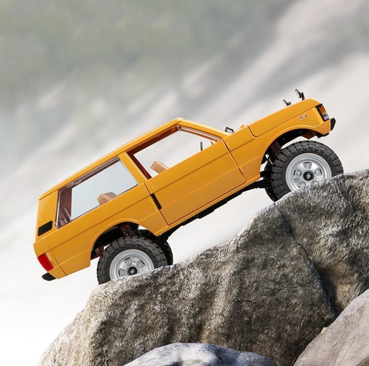 MN MODEL 'Land Rover Range Rover 1970 Rock Crawler RC Car with Transmitter | MN-168 Series | 1:12 Scale