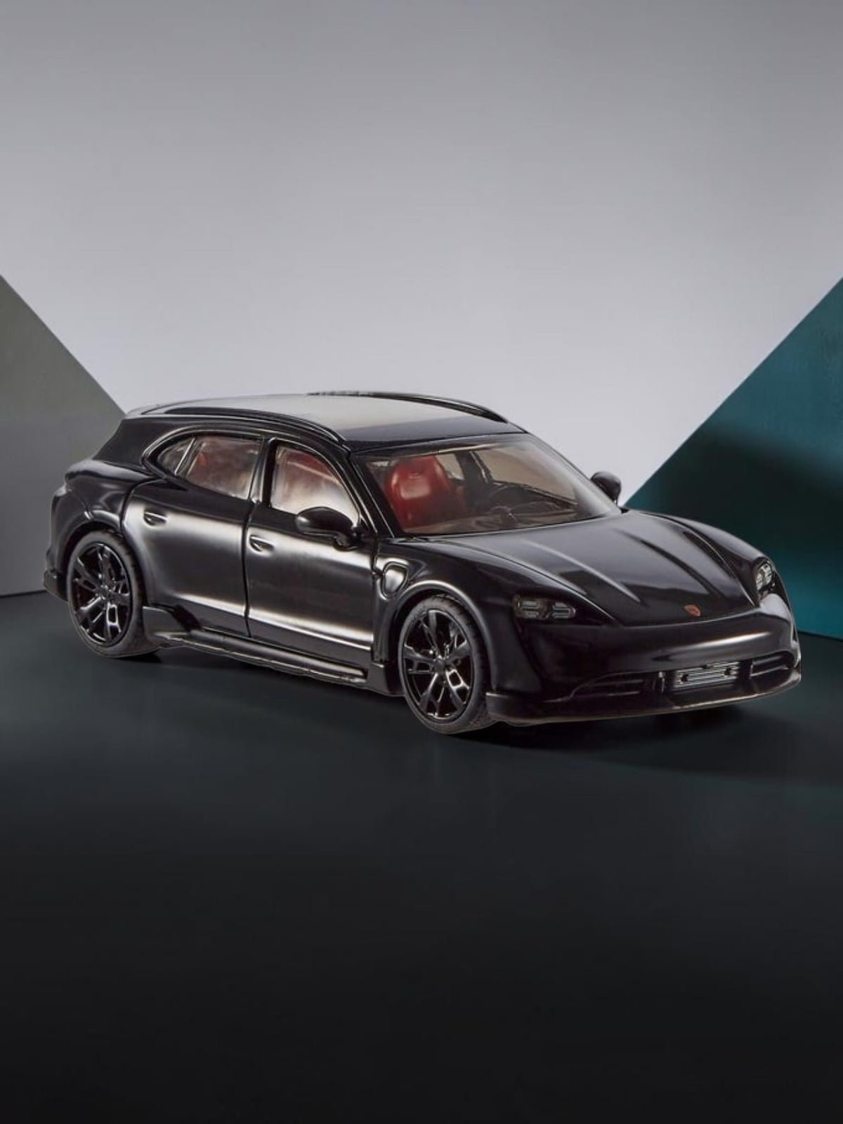 Hotwheels 'Porsche Taycan Turbo S Cross Turismo Imported Premium 1:43 Scale