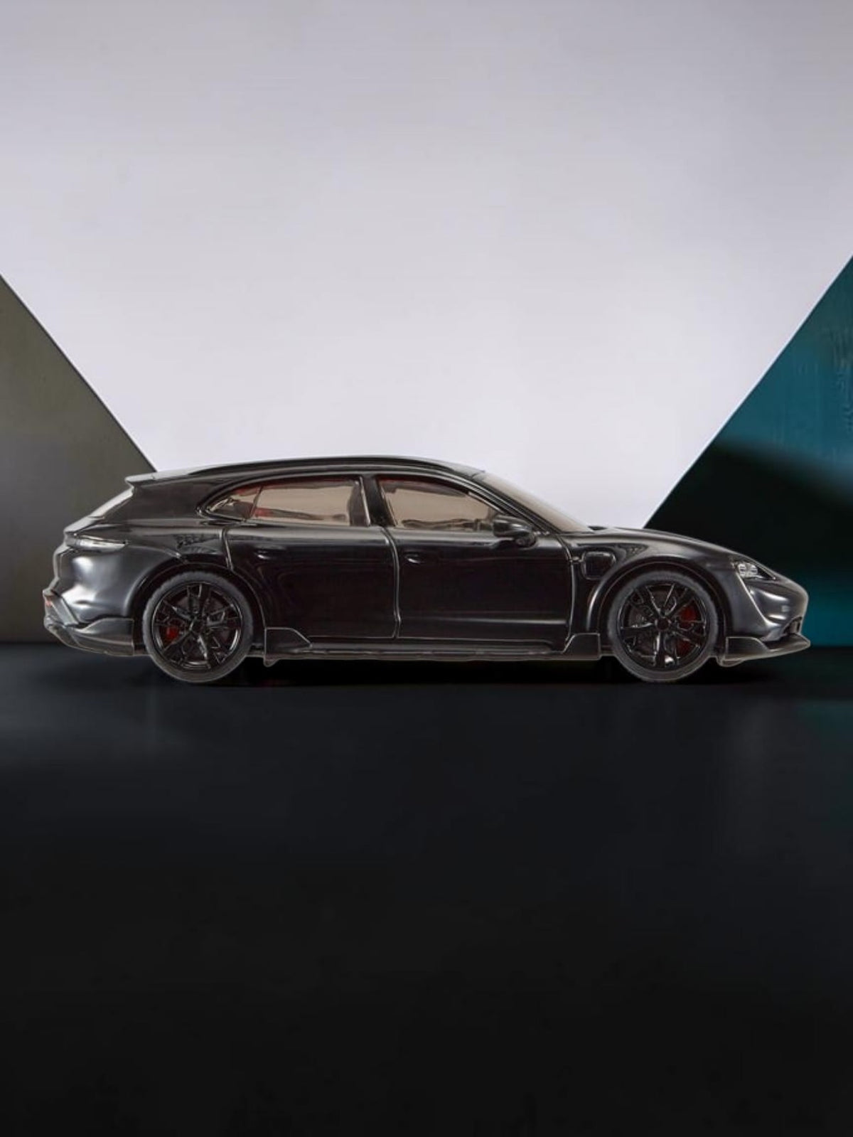 Hotwheels 'Porsche Taycan Turbo S Cross Turismo Imported Premium 1:43 Scale