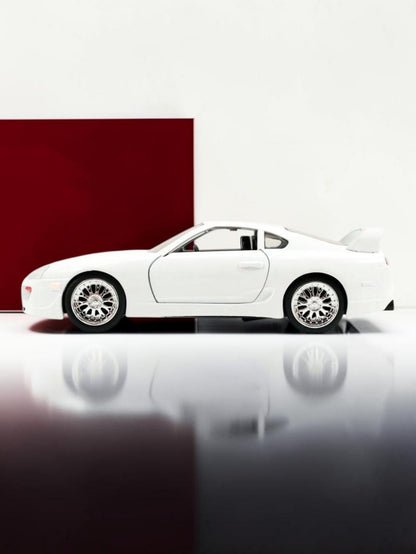 Jada "Brian's Toyota Supra (Moule Sous Pression)Fast & Furious Diecast Model Car 1:32 Scale
