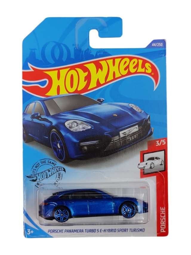 Hotwheels Porsche panamera turbo s