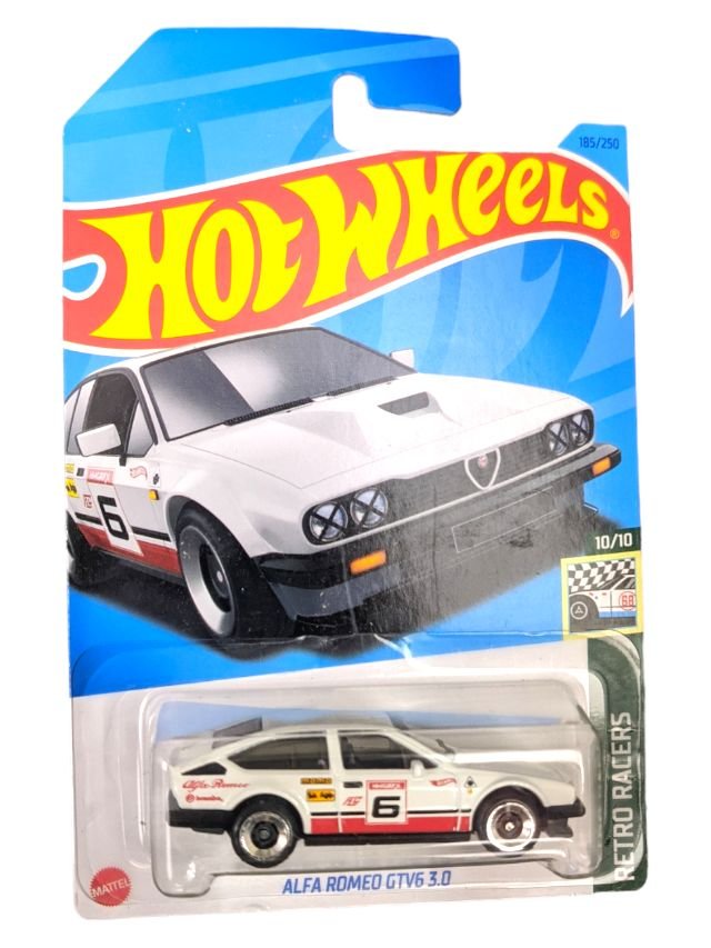 Hotwheels alfa romeo gtv 3.0