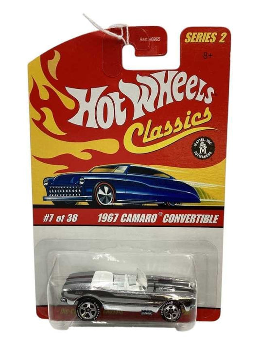 Exclusive Hotwheels Classic 1967 Convertible