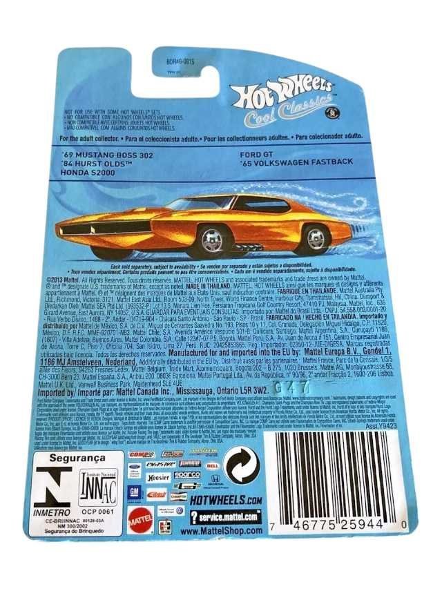 Exclusive Hotwheels cool classic '65 Volkswagen fastback
