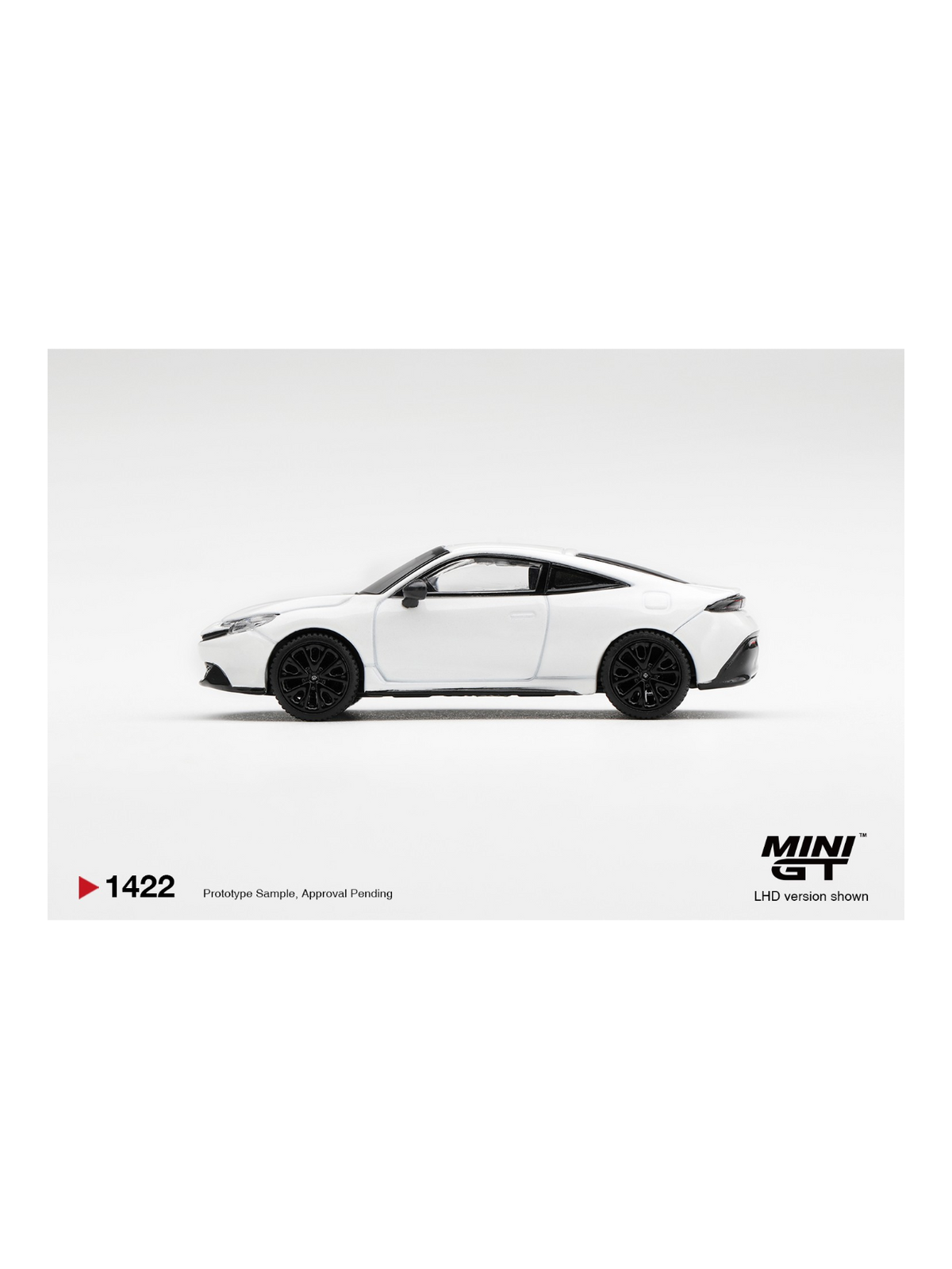 PREORDER MINI GT 1422 HONDA PRELUDE MOONLIT WHITE PEARL 1:64 Scale