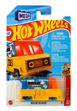 INDIAN CARD Hot Wheels Brickin' Delivery - Yellow & Blue - 2023 Card