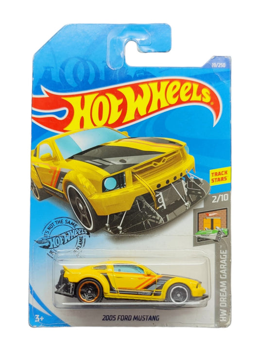Hot Wheels 2005 Ford Mustang