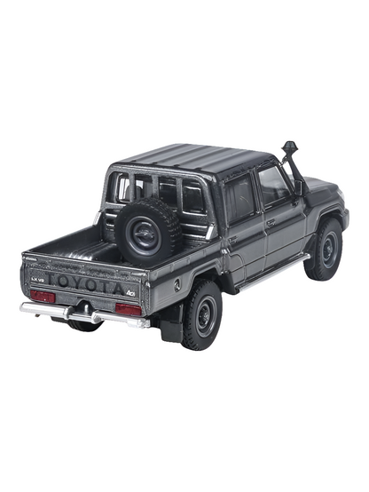 Para64 2014 Toyota Land Cruiser LC 79 Graphite Grey 1:64 Scale Diecast